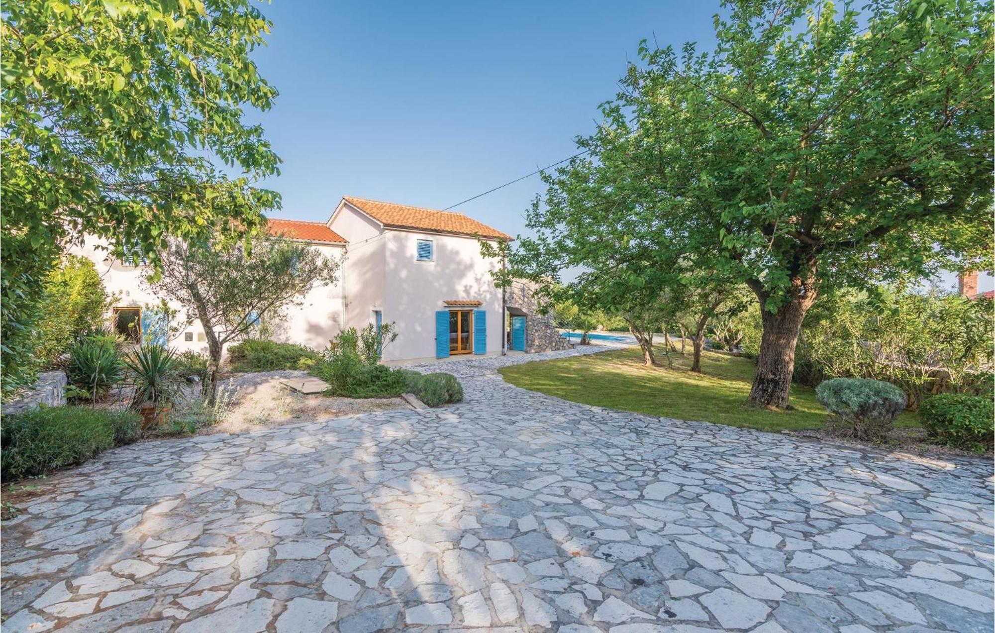Nice Home In Zgaljici With Outdoor Swimming Pool Skrbčići Exteriér fotografie